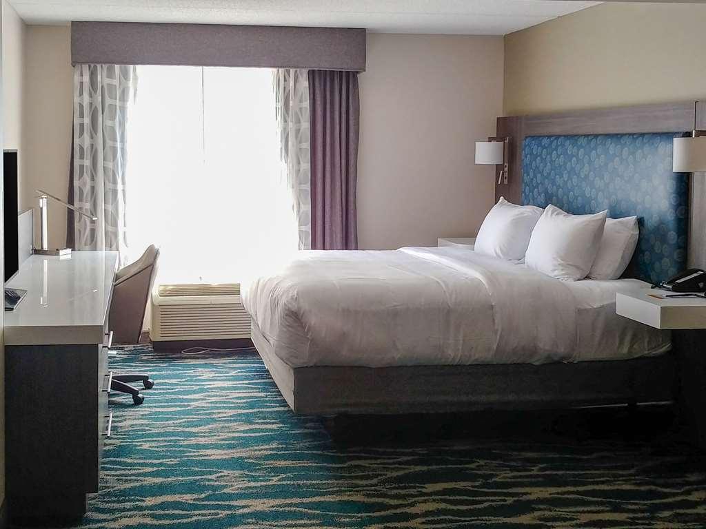Comfort & Near Convention Center Hotel 2*