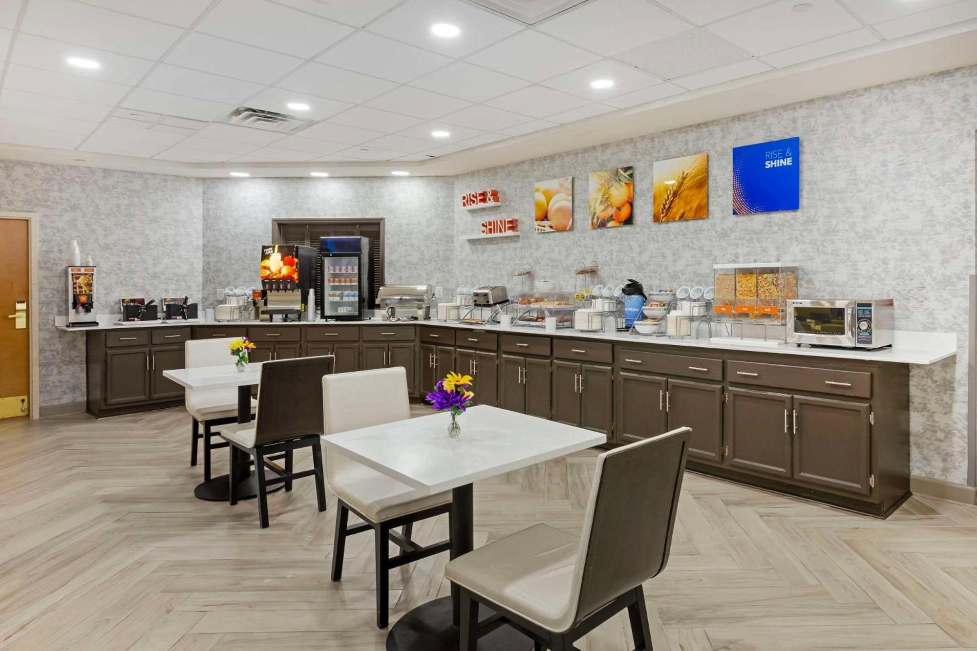 Comfort & Near Convention Center Greenville