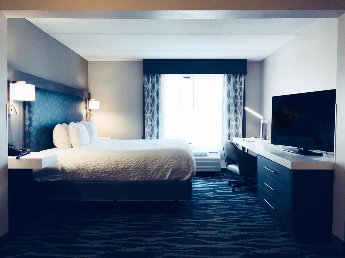 Comfort & Near Convention Center